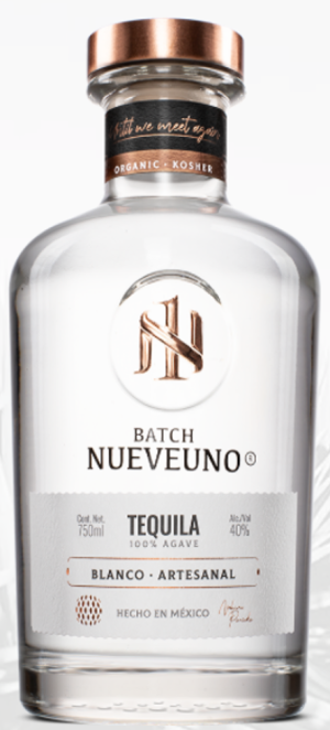 Nueveuno Blanco Organic Tequila